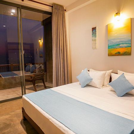 Beyond The Sea By Ceylonese Hotell Ambalangoda  Eksteriør bilde