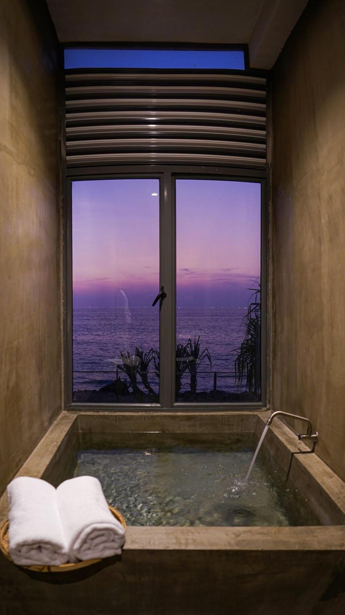 Beyond The Sea By Ceylonese Hotell Ambalangoda  Eksteriør bilde